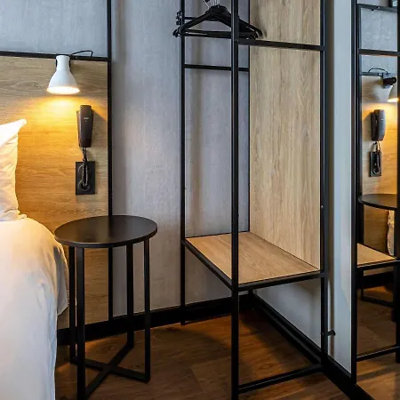 Ibis Paris Billancourt 3*