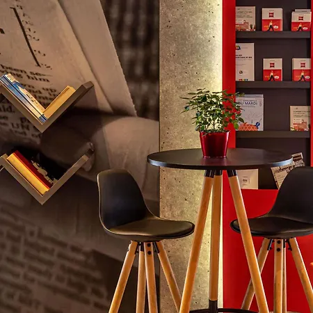 宜必巴黎布洛涅比扬古酒店 布洛涅-比扬古