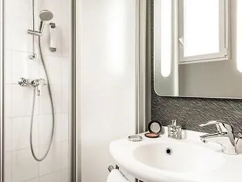 宜必巴黎布洛涅比扬古酒店 酒店 布洛涅-比扬古