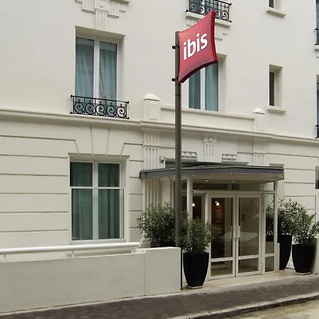 宜必巴黎布洛涅比扬古酒店 酒店