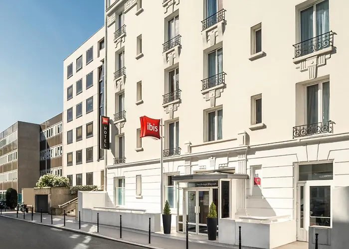 Ibis Paris Billancourt Hotel 3*